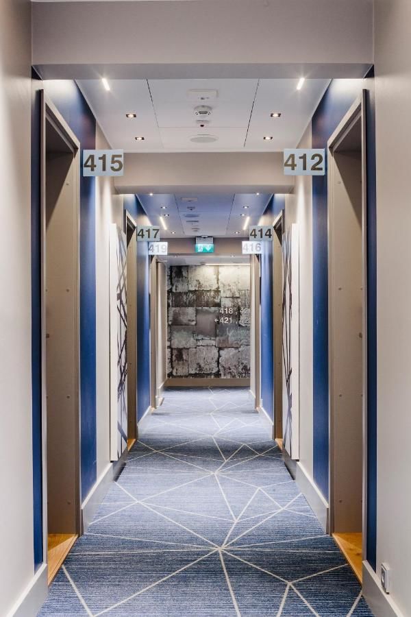 Отель Hotel Indigo Helsinki-Boulevard Хельсинки