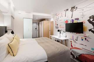 Отель Hotel Indigo Helsinki-Boulevard Хельсинки Стандартный двухместный номер с 1 кроватью или 2 отдельными кроватями-9